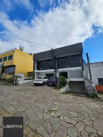 Loja com 450m² na Av Saturnino de Brito