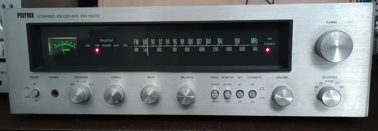 Receiver Polyvox PR 1500 - Vintage