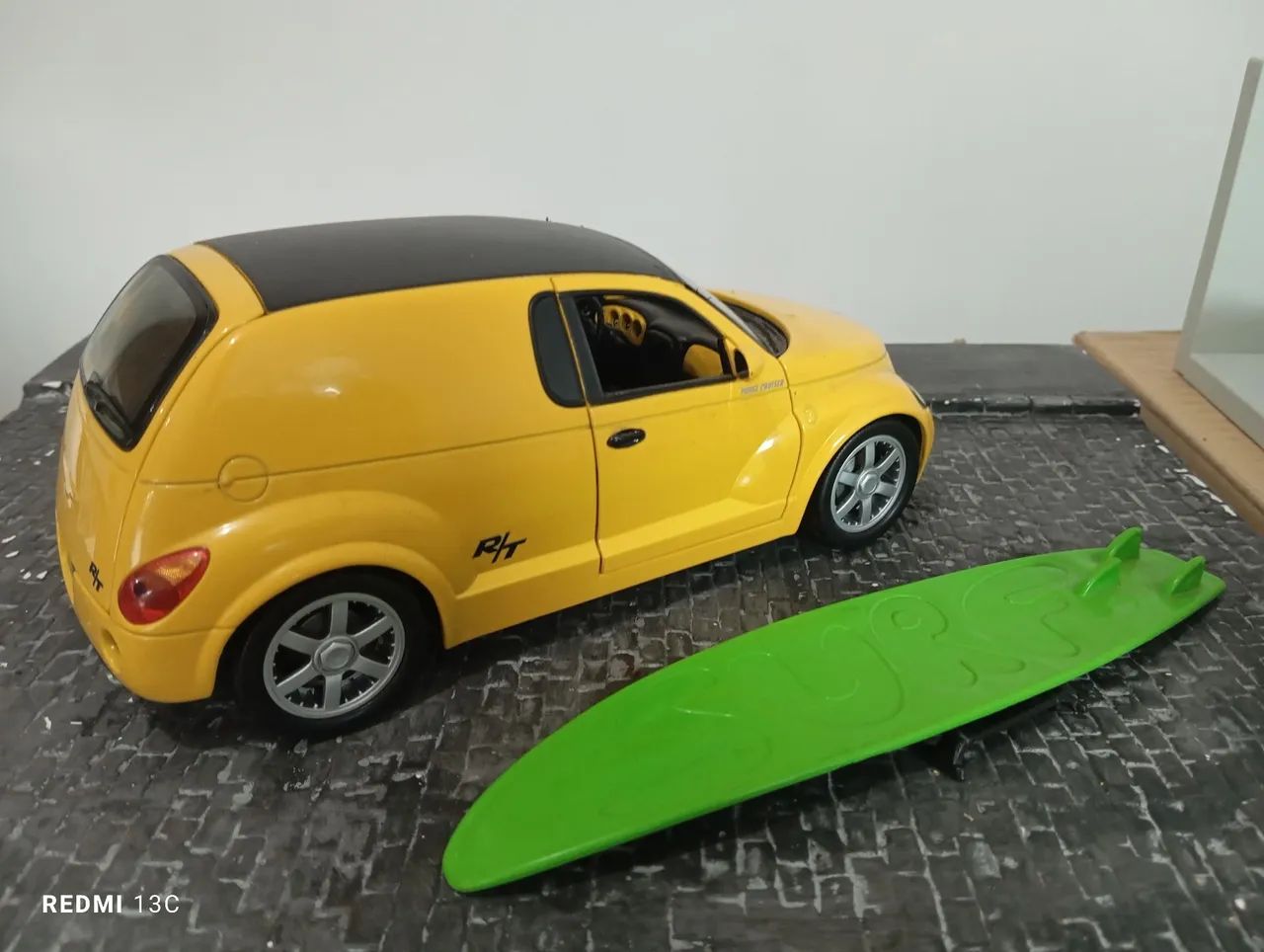 Rara Miniatura Chrysler Panel Cruiser Hotwheels - escala 1/18 - Foto 2