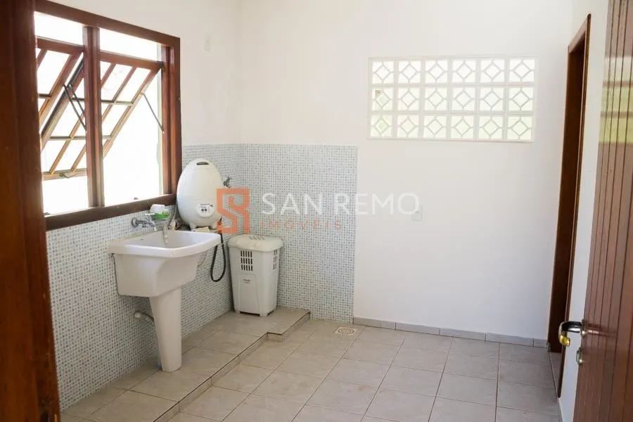 Barreiros | Casa 3 quartos, sendo 1 suite - Foto 11