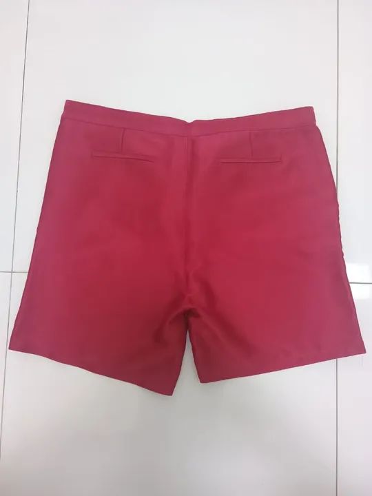 Bermuda Feminina Vermelha em Cetim - Foto 2