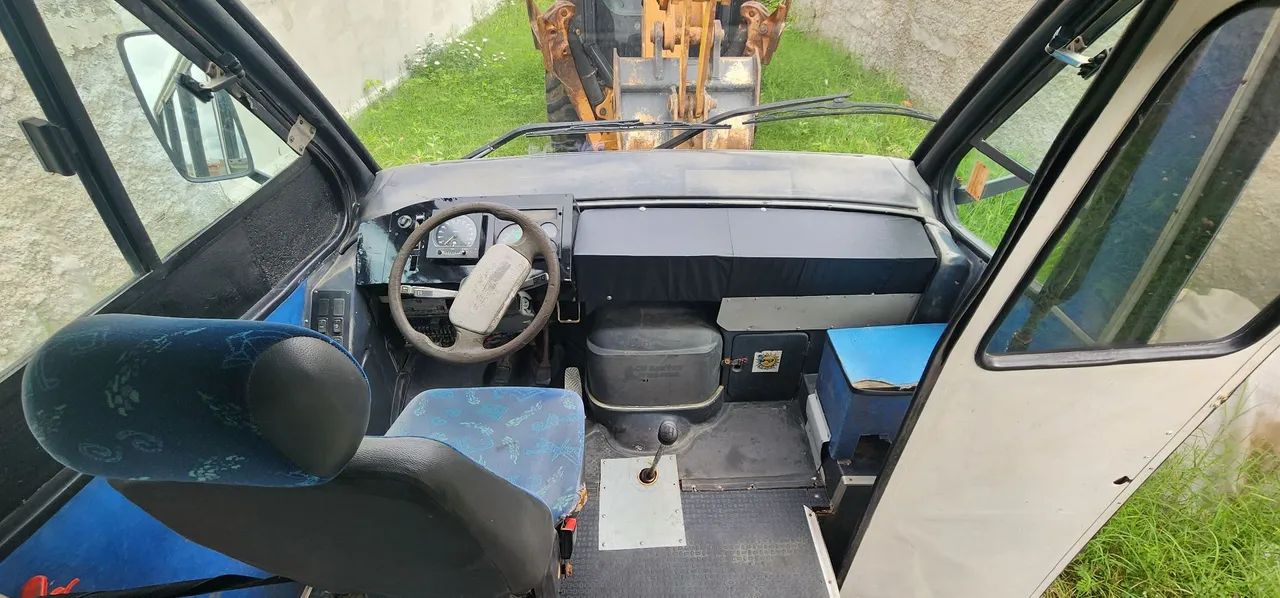 Micro-ônibus 2002 - Foto 5
