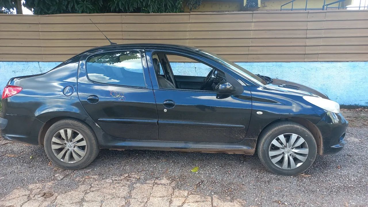 Peugeot 207 sedan 1.6 2011