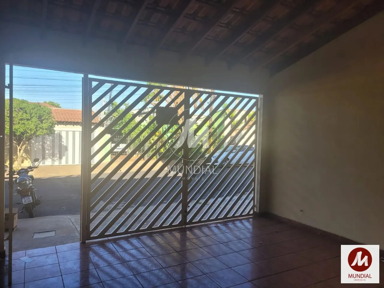 Casa (térrea na rua) 2 dormitórios, cozinha planejada
