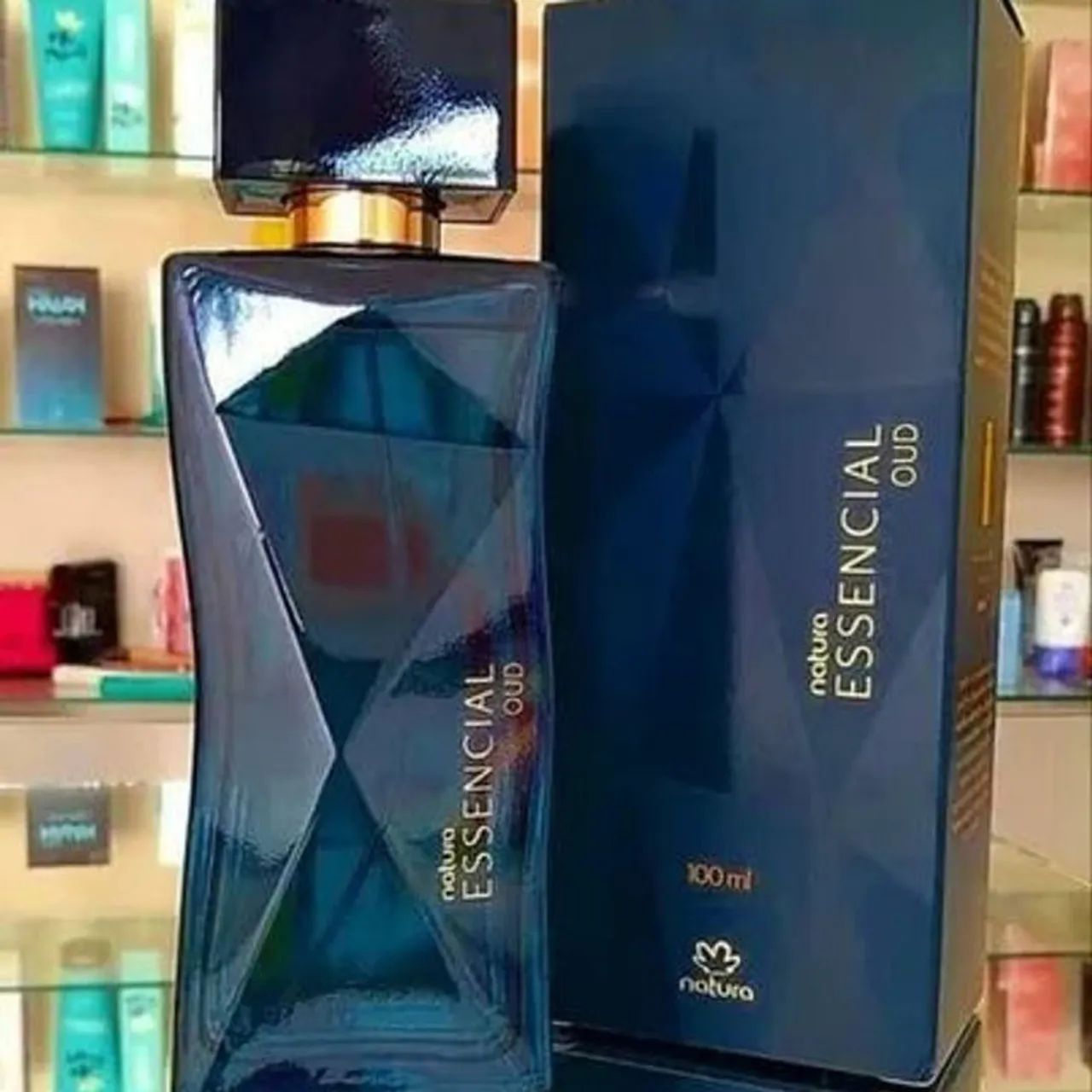 Perfume Essencial Oud Feminino Natura 100 ml - Foto 3