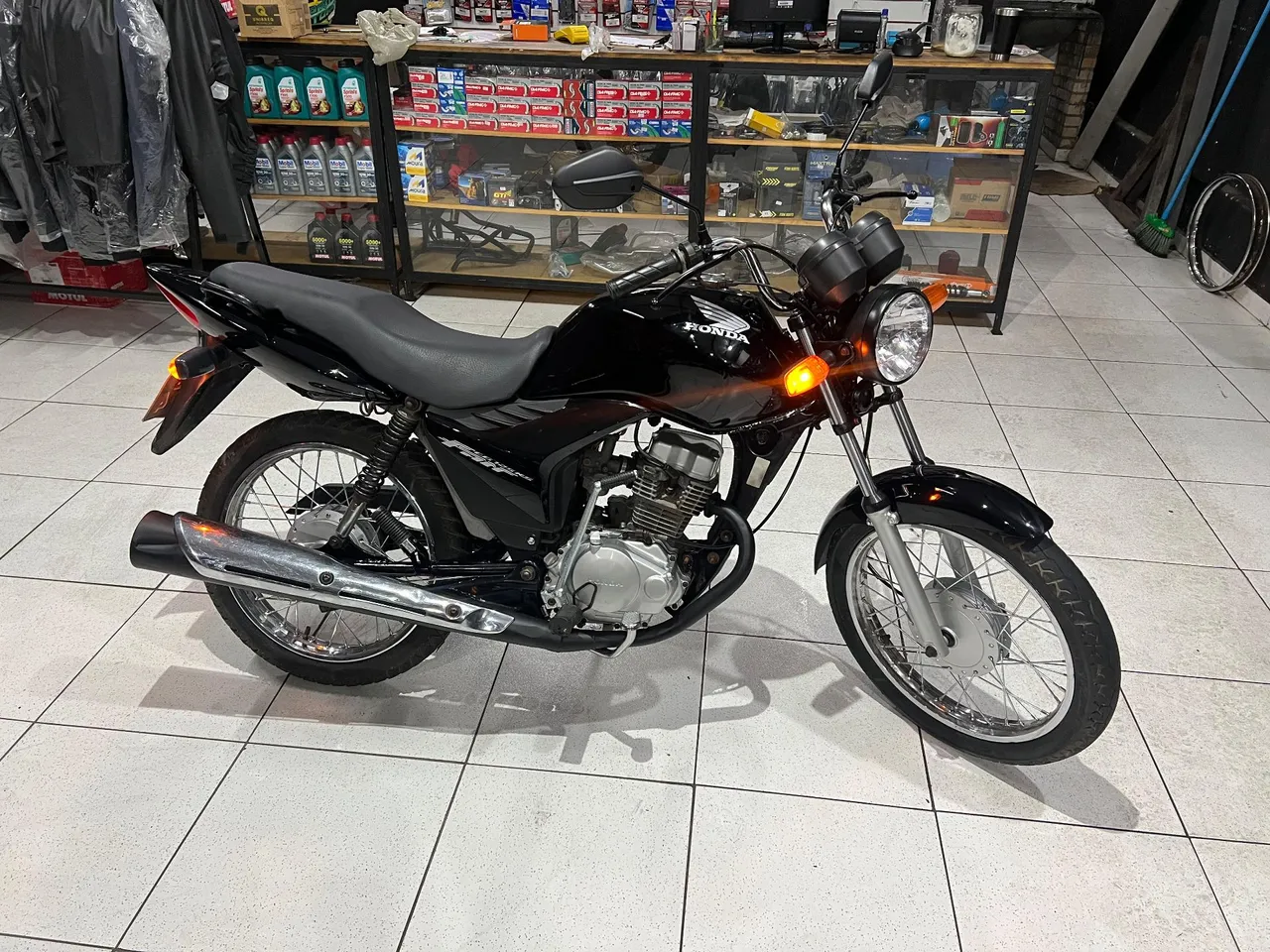 VENDO CG 125 2010