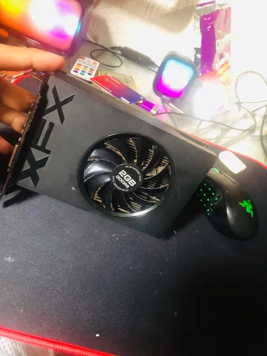 Placa de vídeo R7 240 XFX