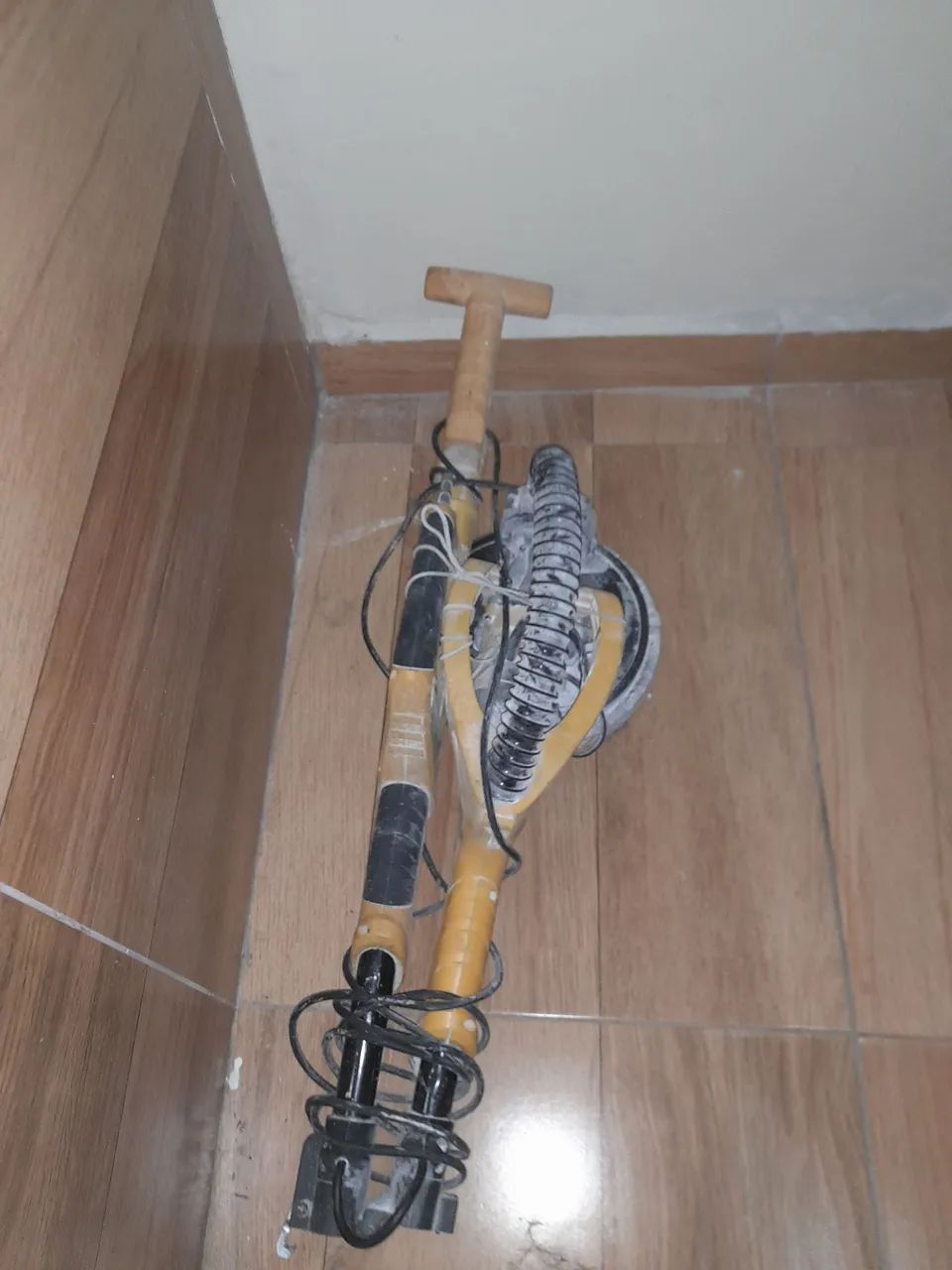 WBR Sander64842830807041123