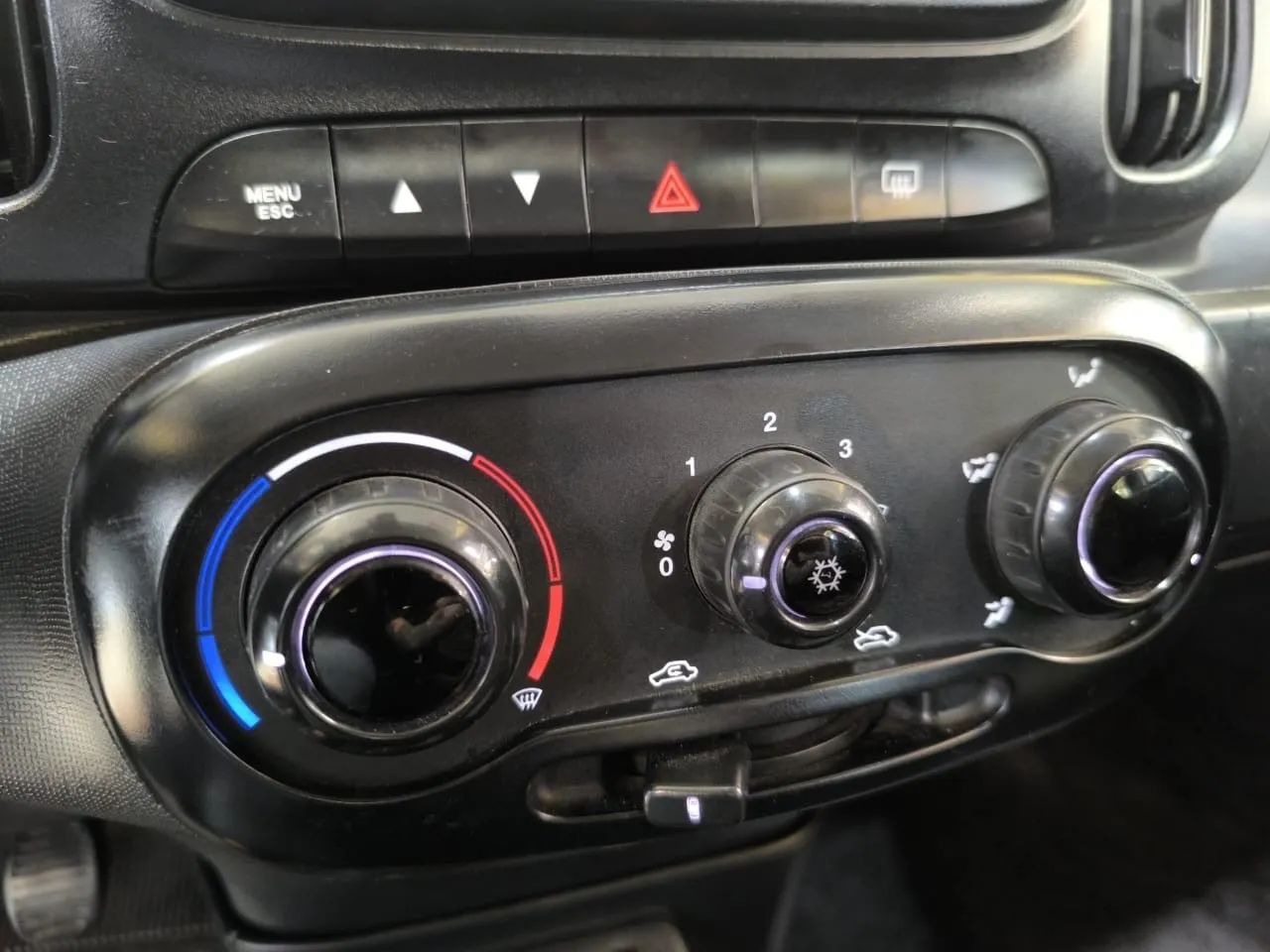 FIAT MOBI  1.0 EVO LIKE. 2023 - Foto 4