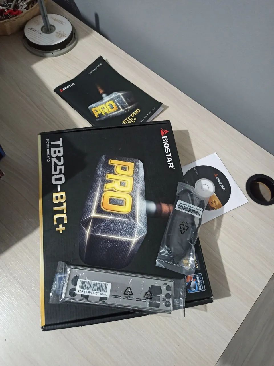 Placa-Mãe Biostar TB250-BTC+ 