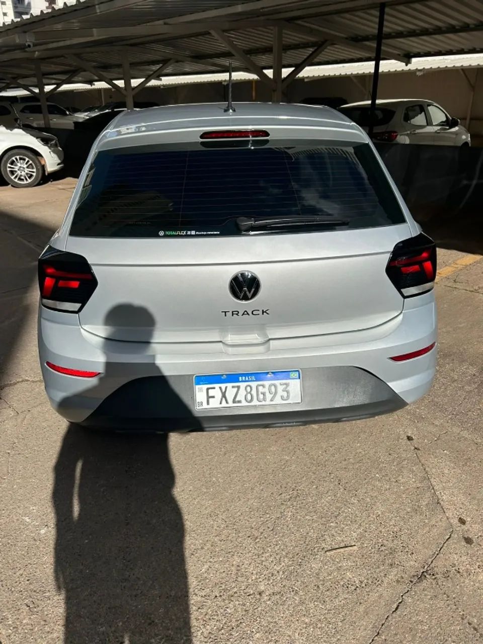 Polo Track 2023/2024, sem retoque, 28 mkm, IPVA 2025 PG, particular (não é de locadora!) - Foto 2
