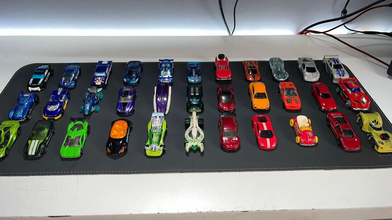 carrinho da HotWheels (vários modelos) - Foto 2