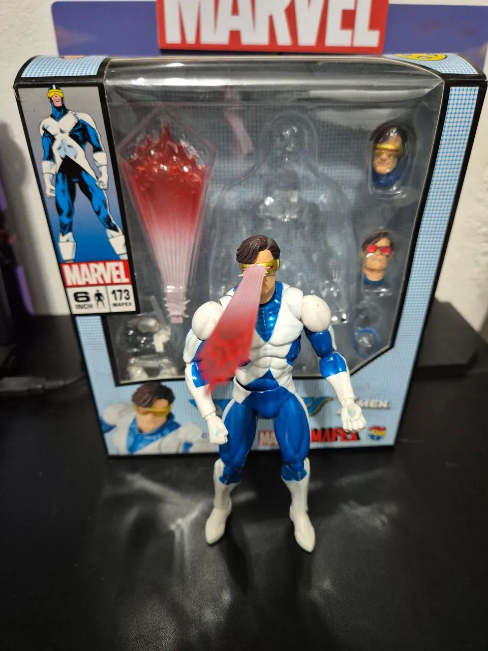 CICLOPS X-MEN MAFEX  - Foto 2