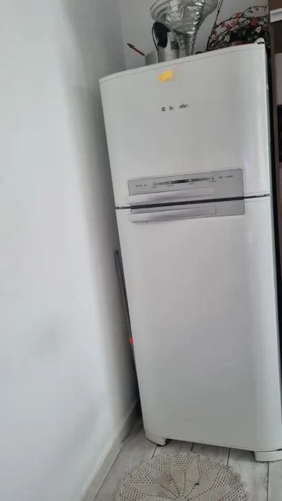 Geladeira Electrolux Frostfree - Foto 3