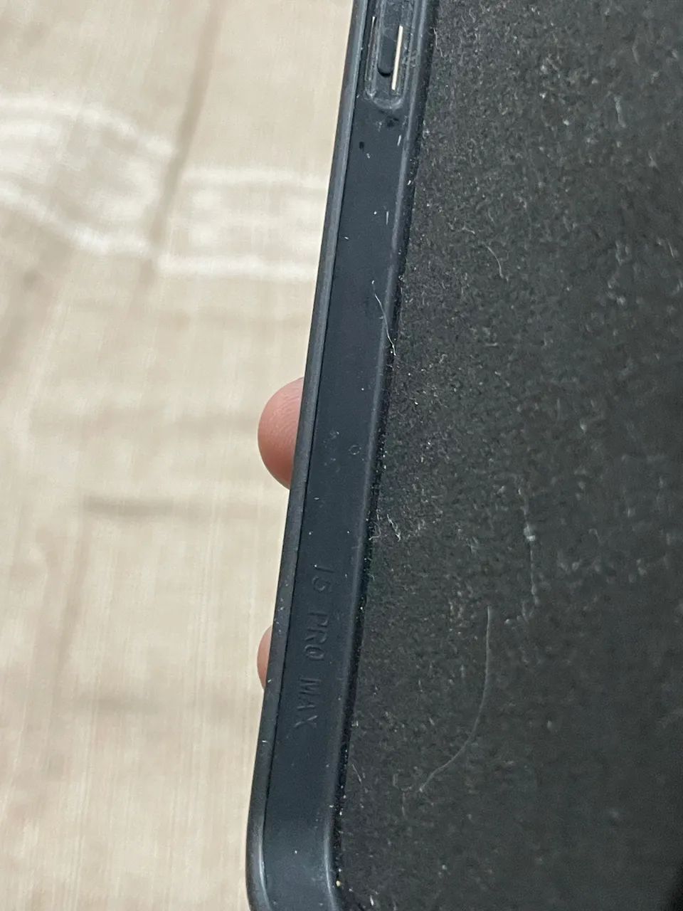 Capa MagSafe Couro Texturizado Preto - IPHONE 15 PRO MAX - Ótimo Estado - Foto 3