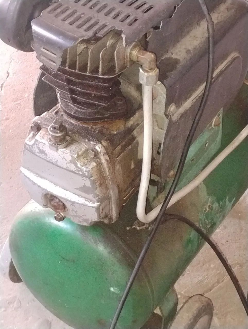 Air Compressor64307160871682121