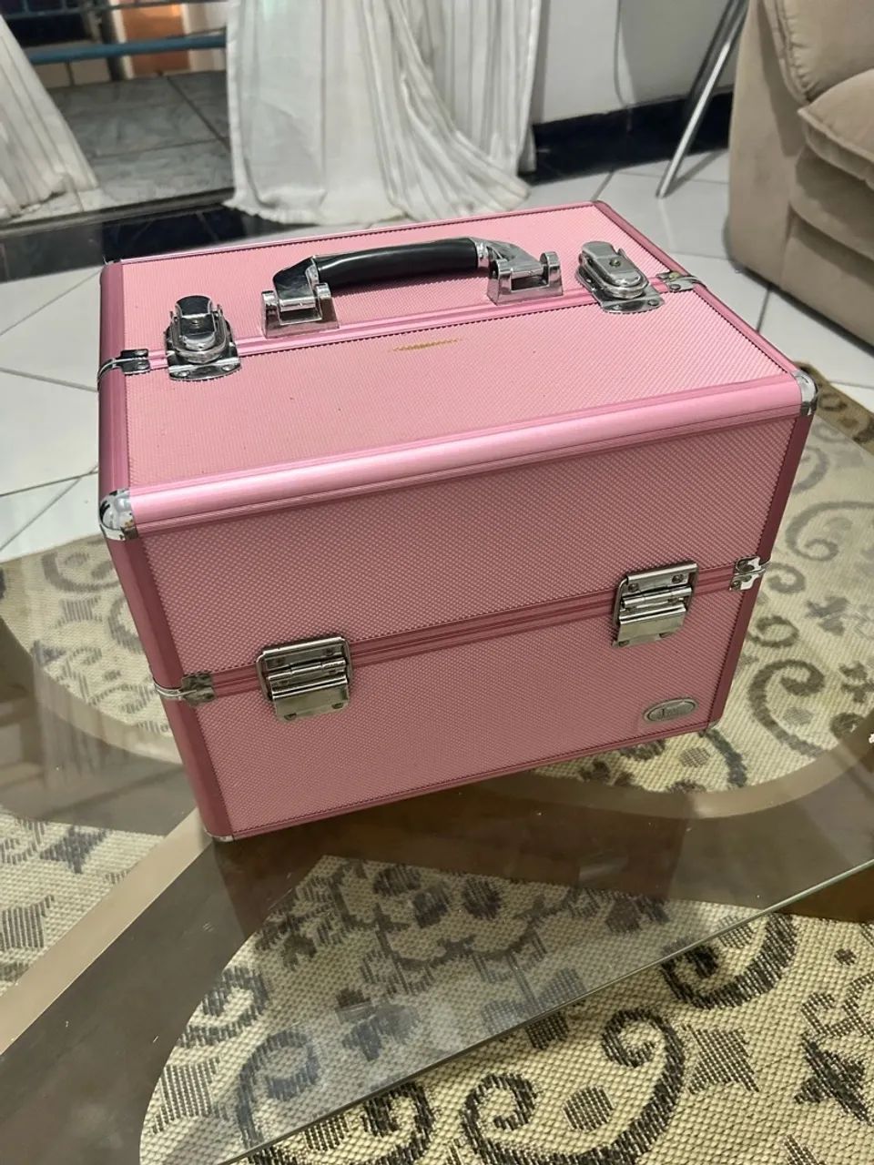 Maleta de Maquiagem Rosa em perfeitas condições  - Foto 5