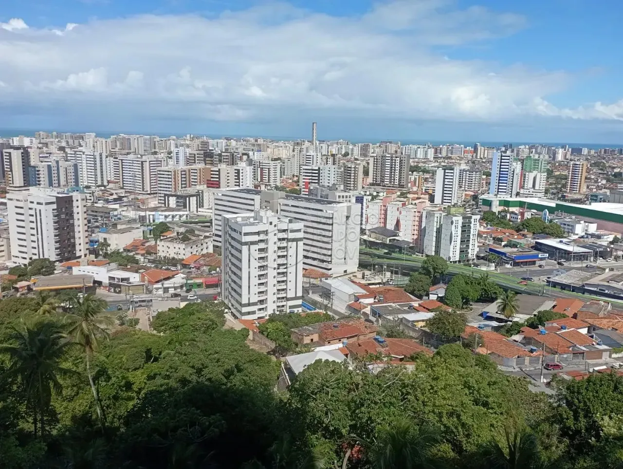Apartamento 110m² - 3 Quartos - COND. ALTO DAS ALAMEDAS - TORRE STELLA MARIS