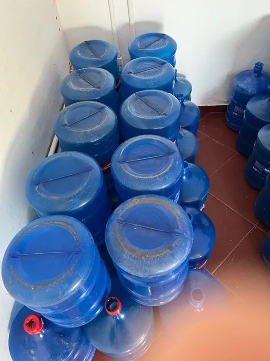 Galões de água 20 litros - Foto 3