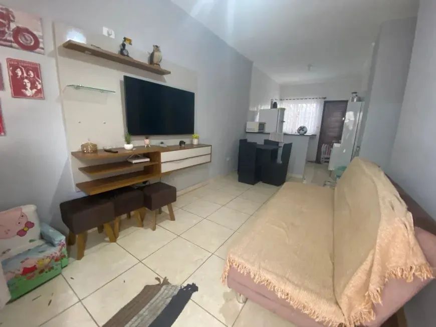 1 - DISPONÍVEL NO  URUGUAI 