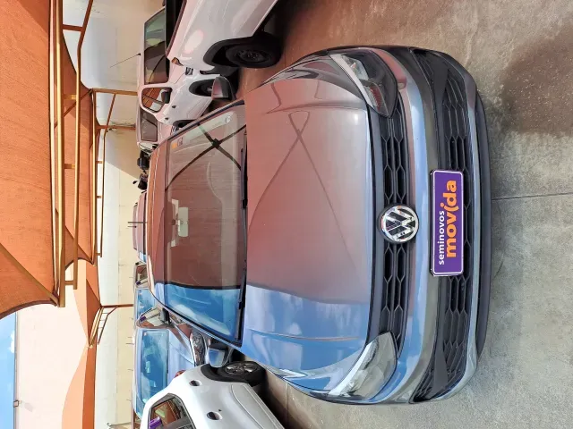 Volkswagen Polo Track 1.0 Flex 12V 5p