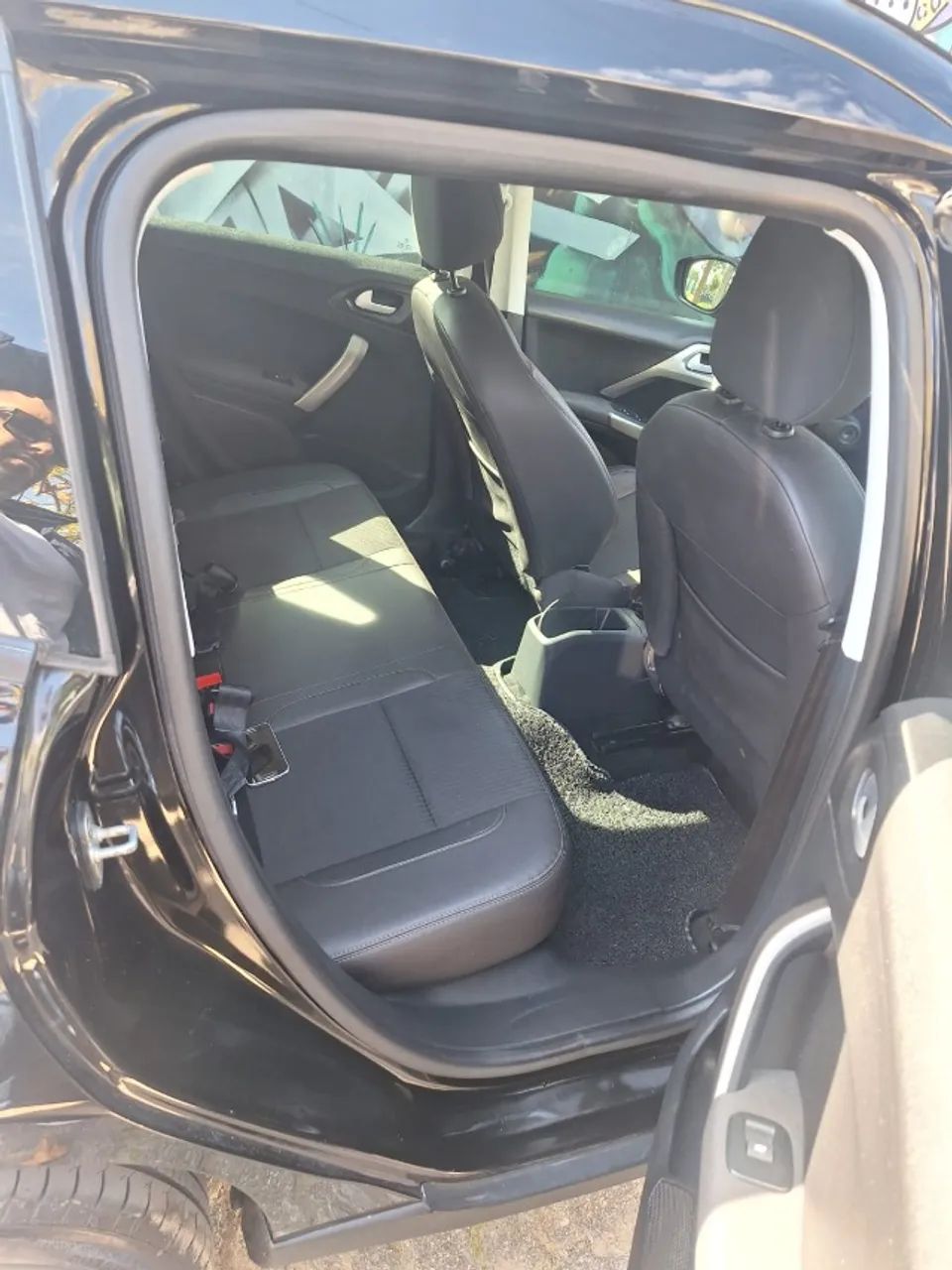 Peugeot 2008 Allure 1.6 em ótimo estado. - Foto 4