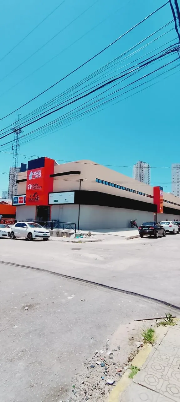 Oportunidade Única no Coração de Natal! Loja Comercial no Shopping Cidade Alta!