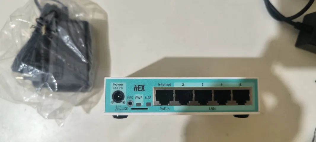 Roteador Mikrotik Rbg750gr3 Hex Series - Foto 2
