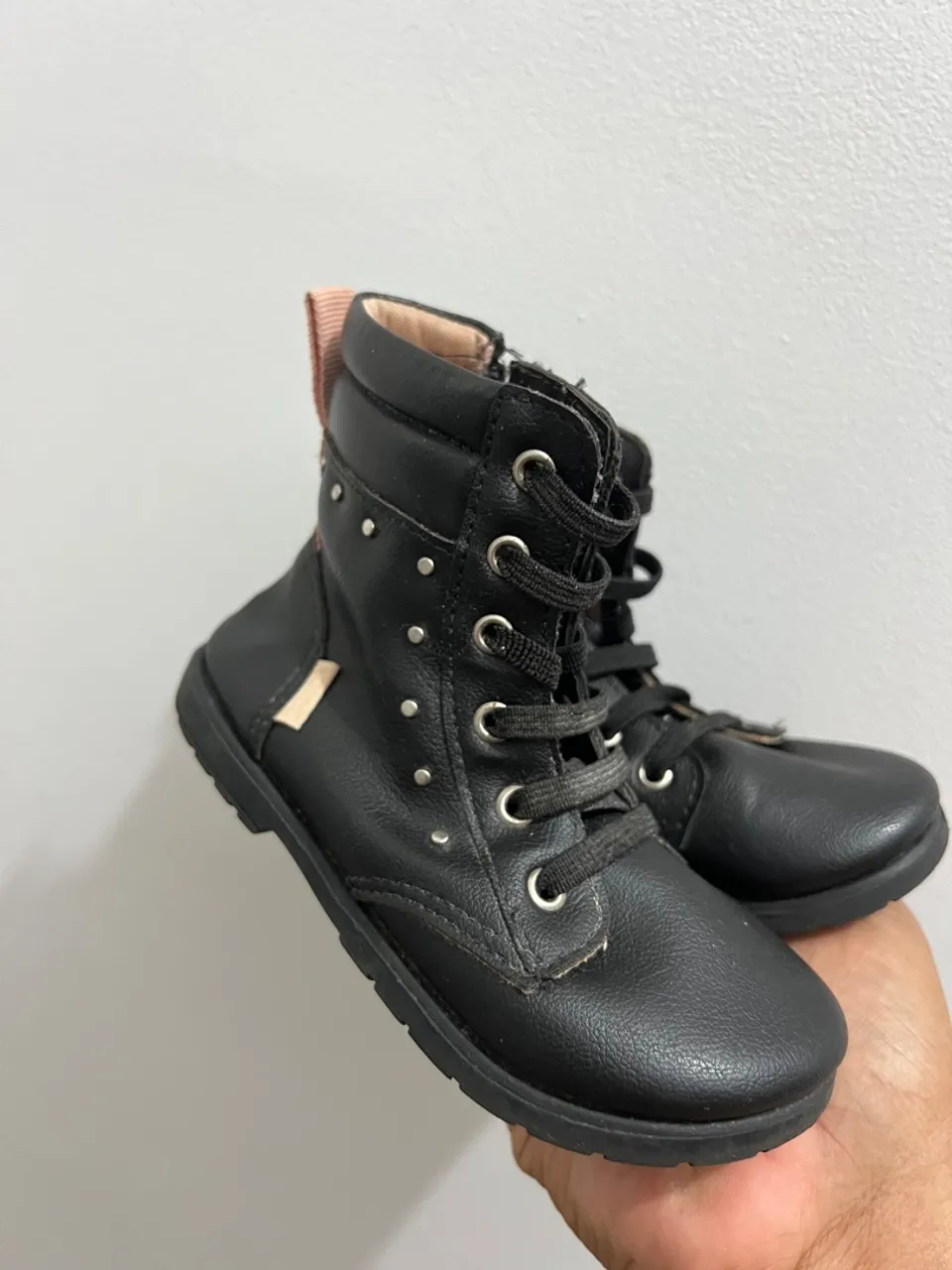 Botinha feminina