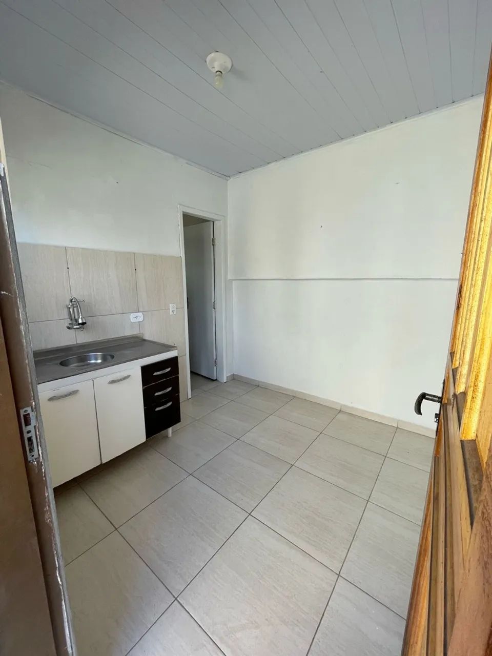 Alugo casa no Capão Raso - Foto 2