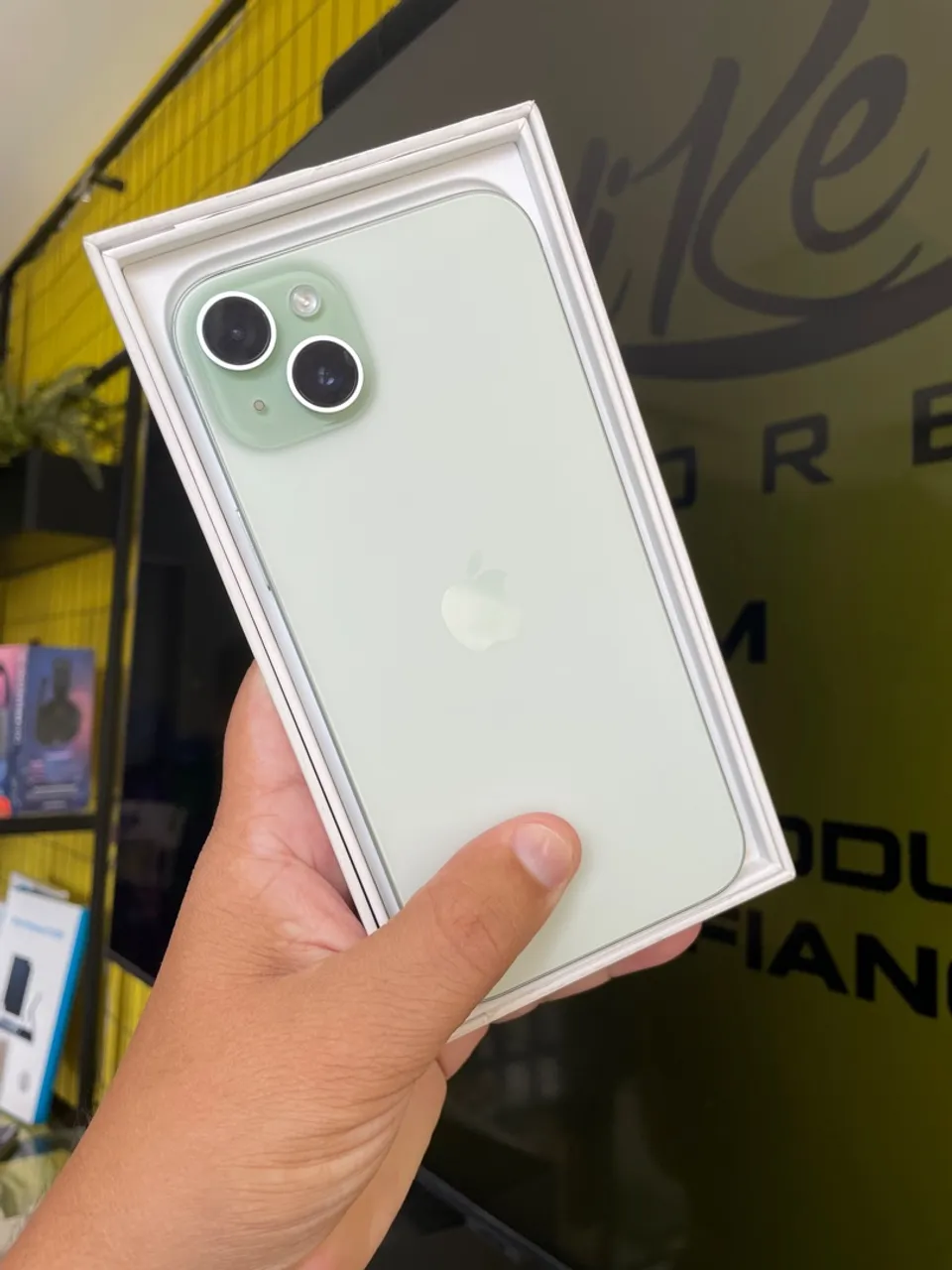 iPhone 15 PLUS 128GB LOJA FÍSICA
