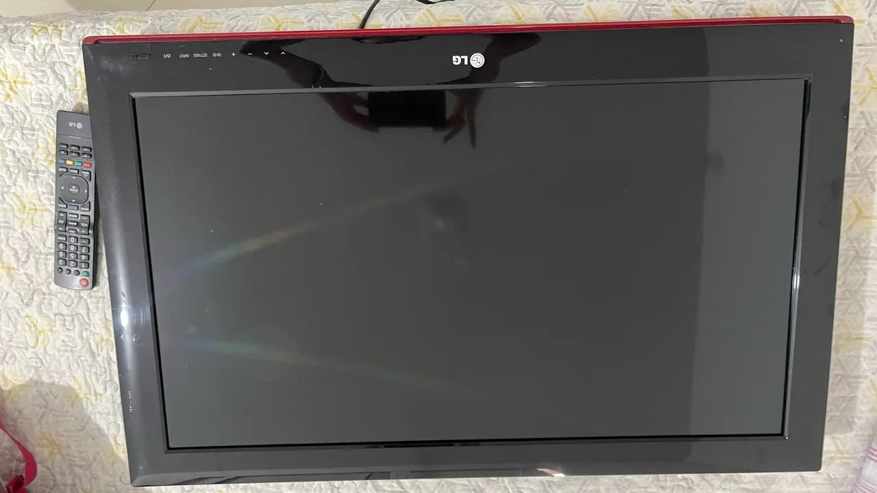 Vendo Tv com problema 