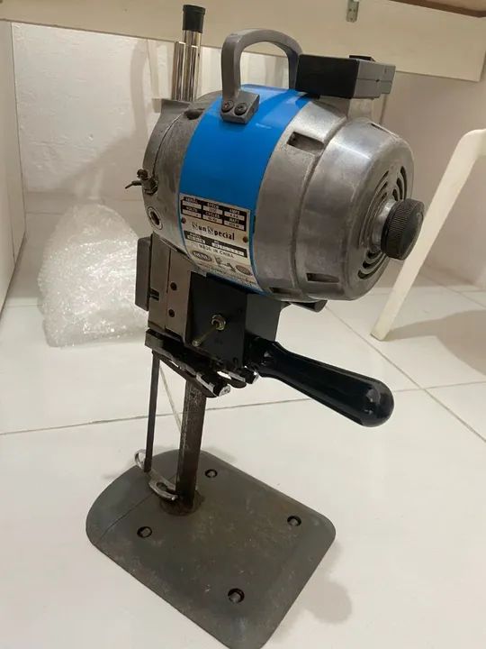 Máquina de Corte Industrial - Foto 2