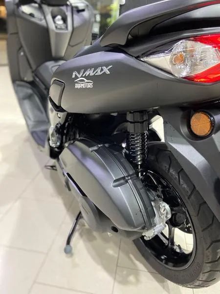 YAMAHA NMAX 160 2024 - Foto 10