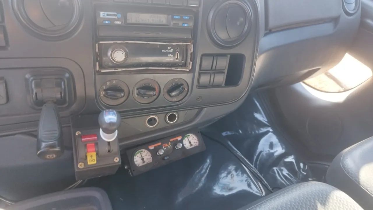 Caminhão Toco Ford - Cargo 1319 - Foto 5