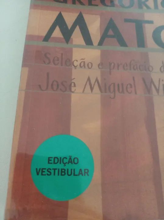 Livro Poemas escolhidos de Gregório de Matos  - Foto 2