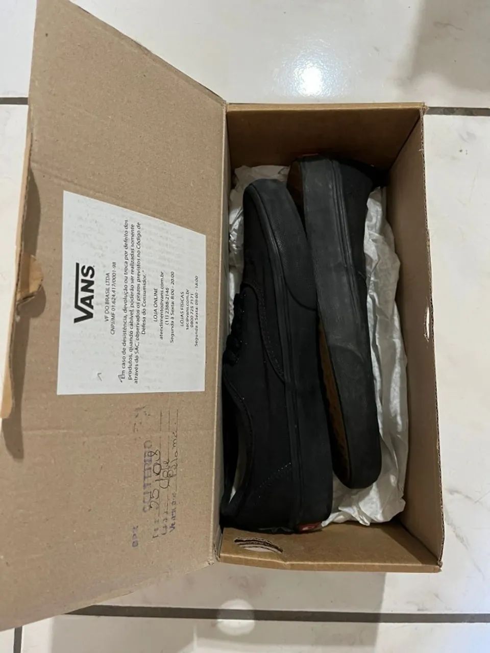 Tênis Vans Authentic Black - Foto 2