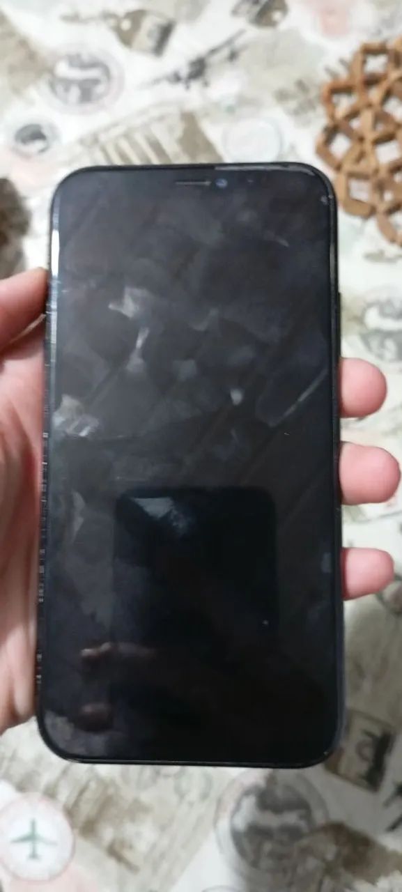 iPhone XR com defeito 