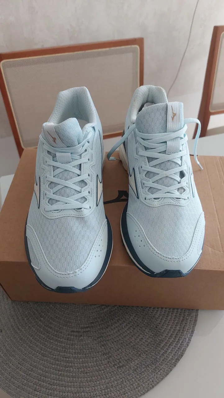 Tênis Mizuno Feminino - Novo