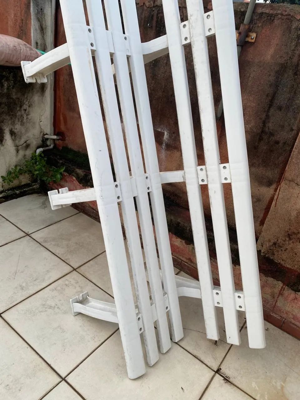 Banco de madeira branco - Foto 4