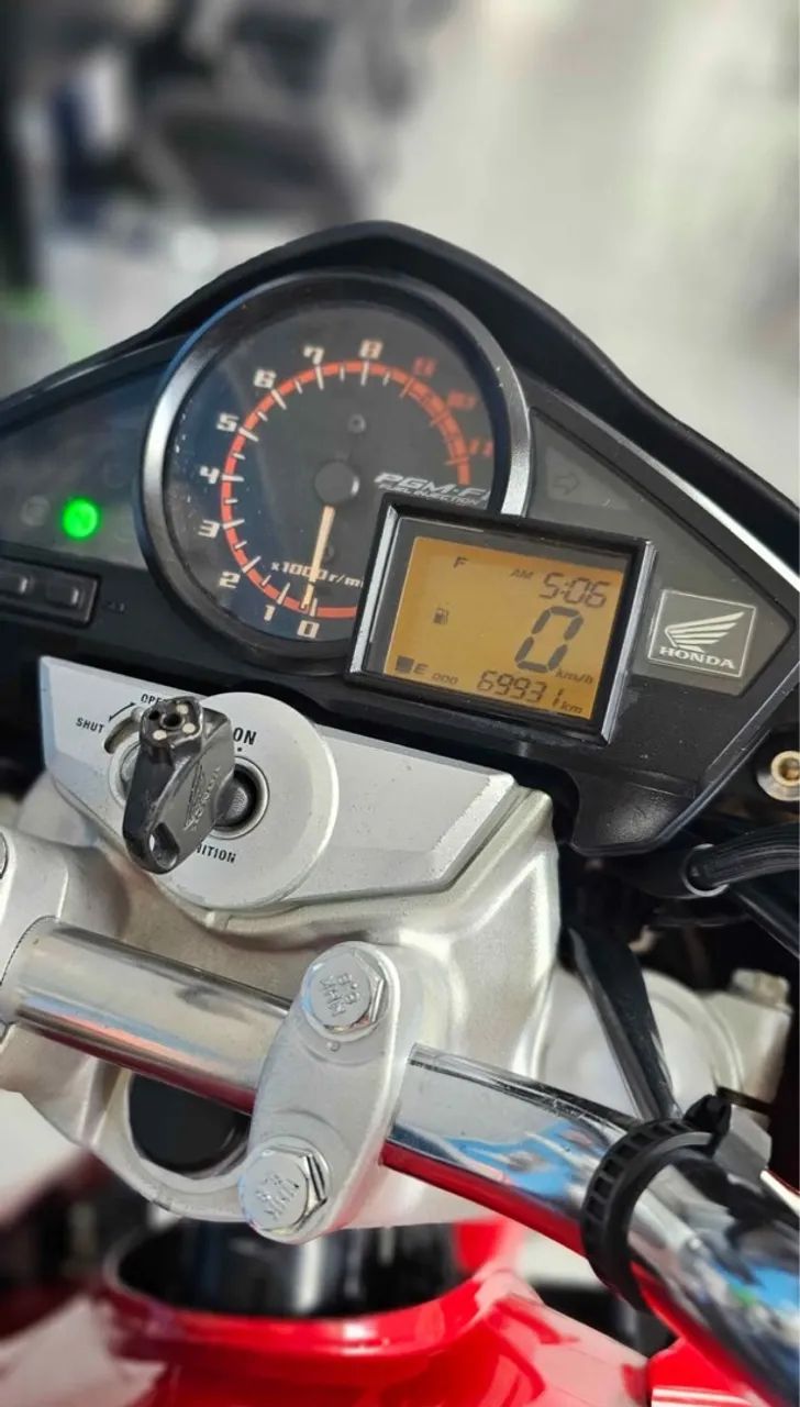 Honda Cb300cc impecável - Foto 4