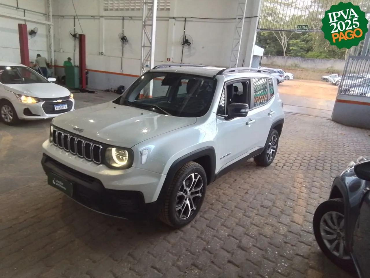 Jeep Renegade 2024 1.3 t270 turbo flex longitude at6