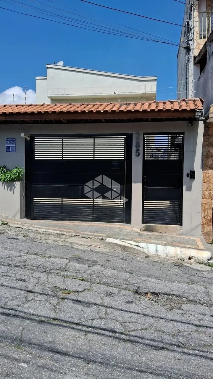 SOBRADO A VENDA VILA MATILDE.