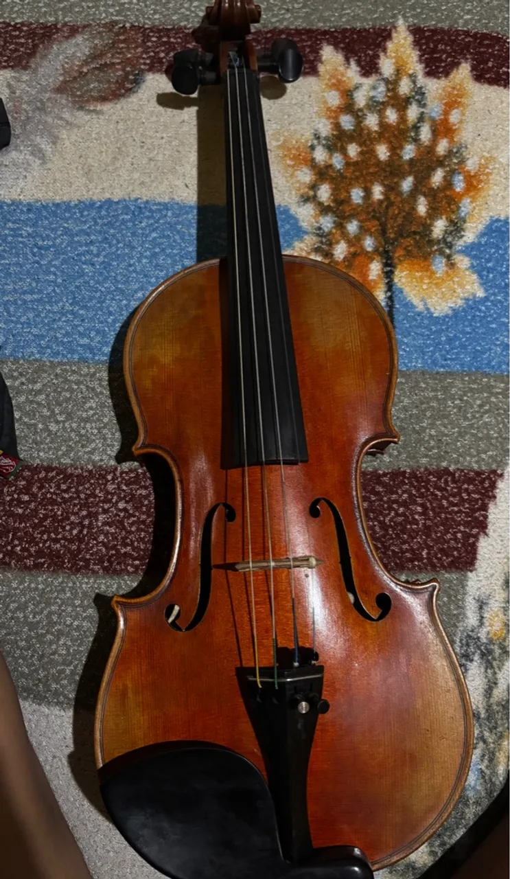 VIOLINO INTERNACIONAL A VENDA