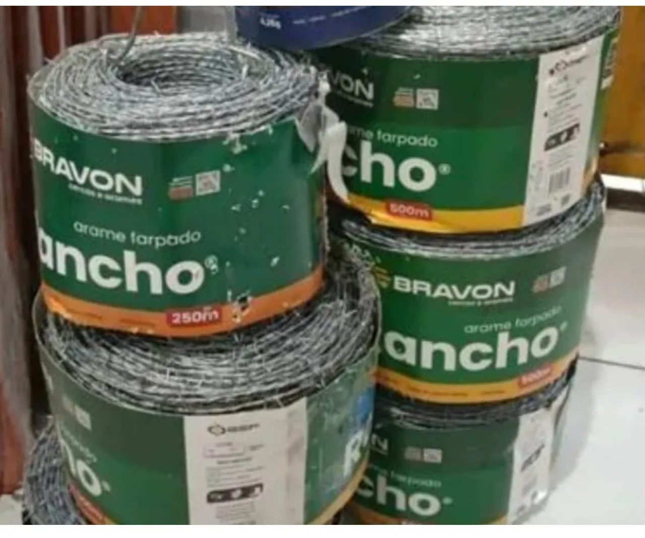 Arame farpado rancho