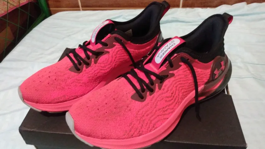 Tenis n 41 Under Armour charged stamina vermelho