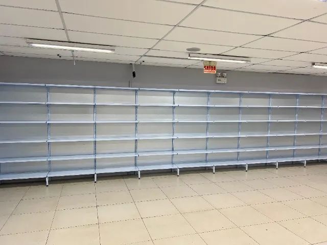Gôndolas de Aço Para Lojas e Mercados - Foto 2