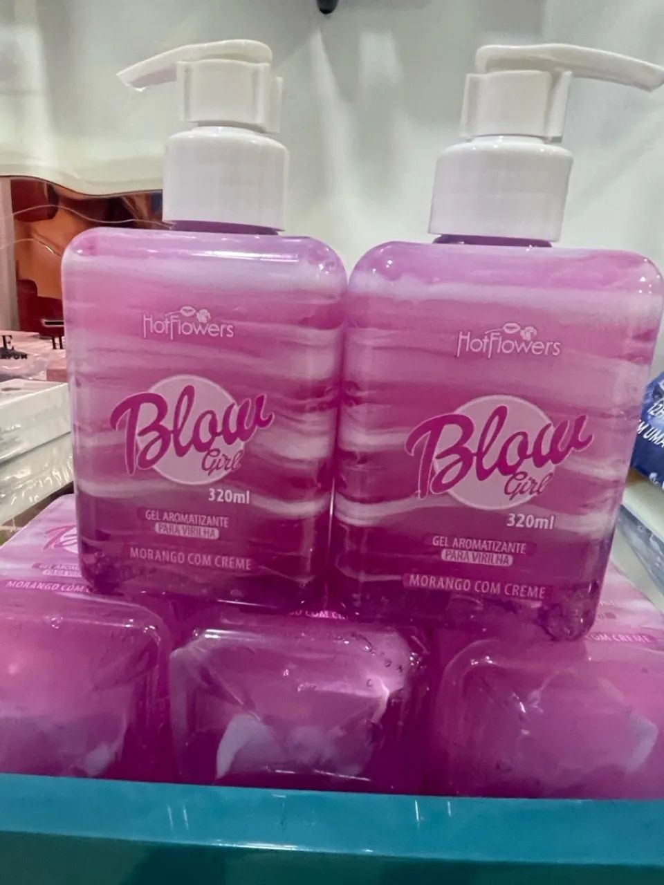 Gel Intimo Blow Girl Morango com Creme - 320ml