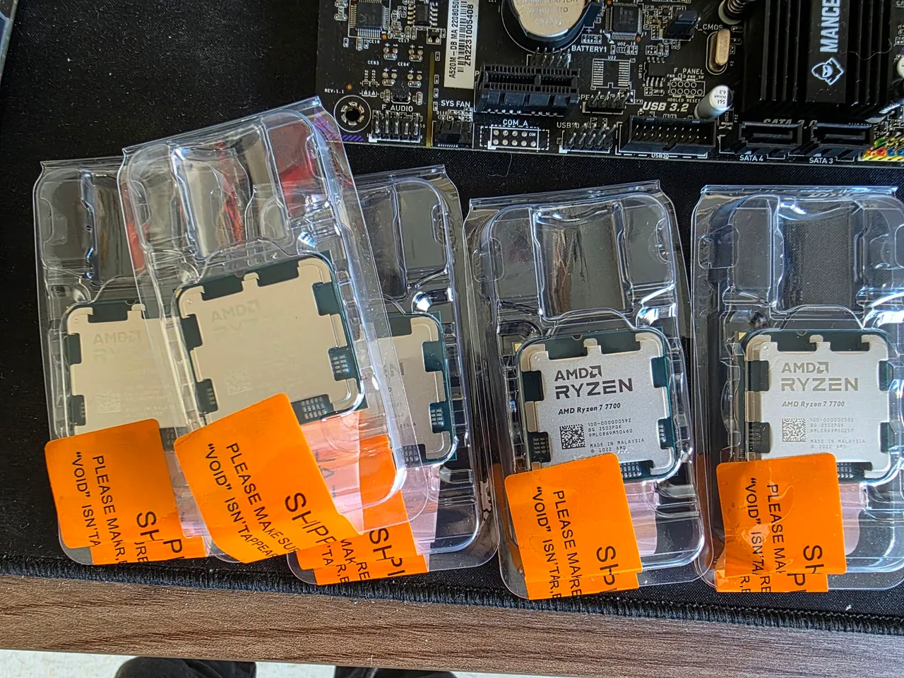 Processador AMD Ryzen 7 7700 - Novo