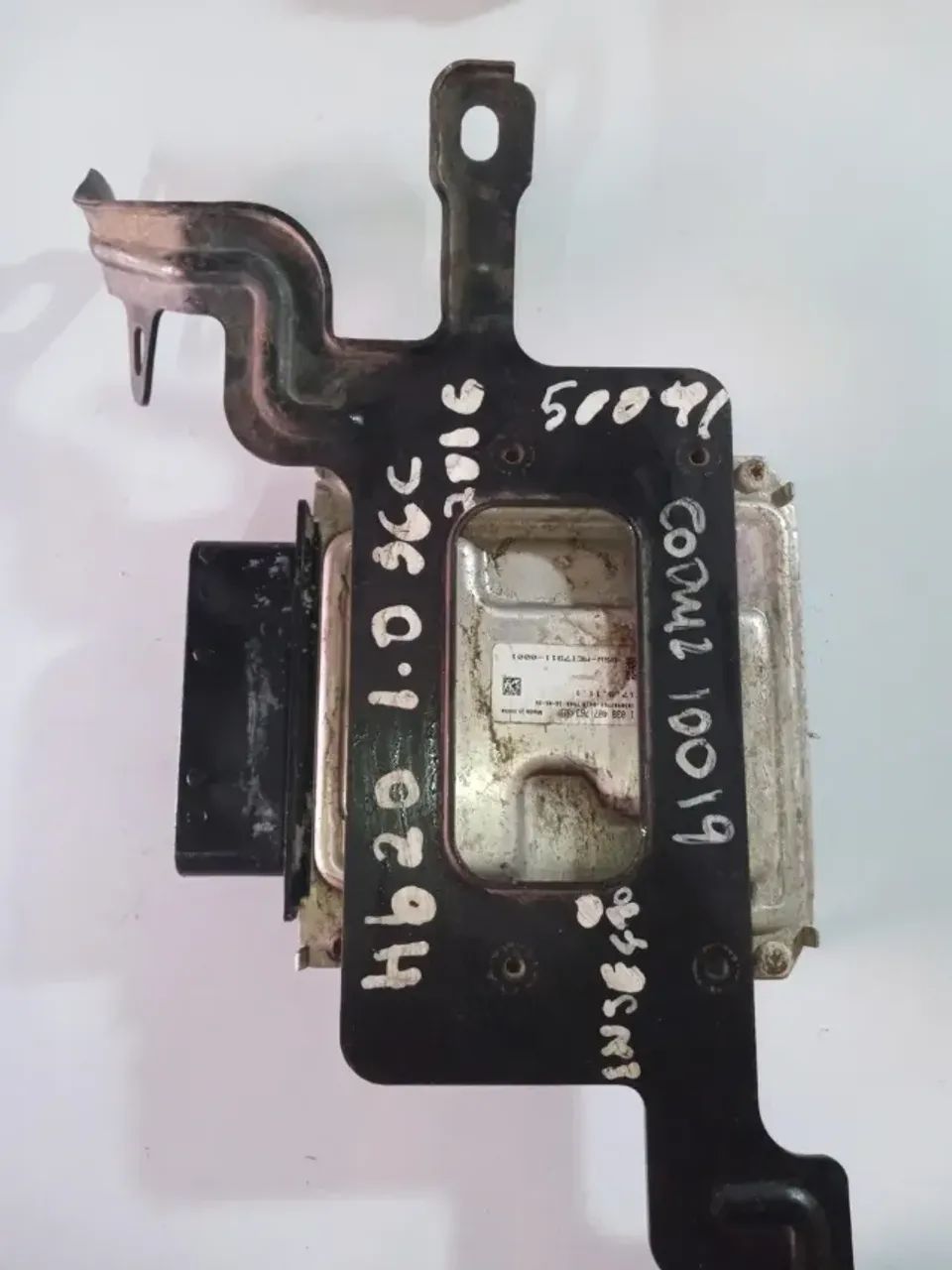 Modulo Hyundai Hb20 3910104220